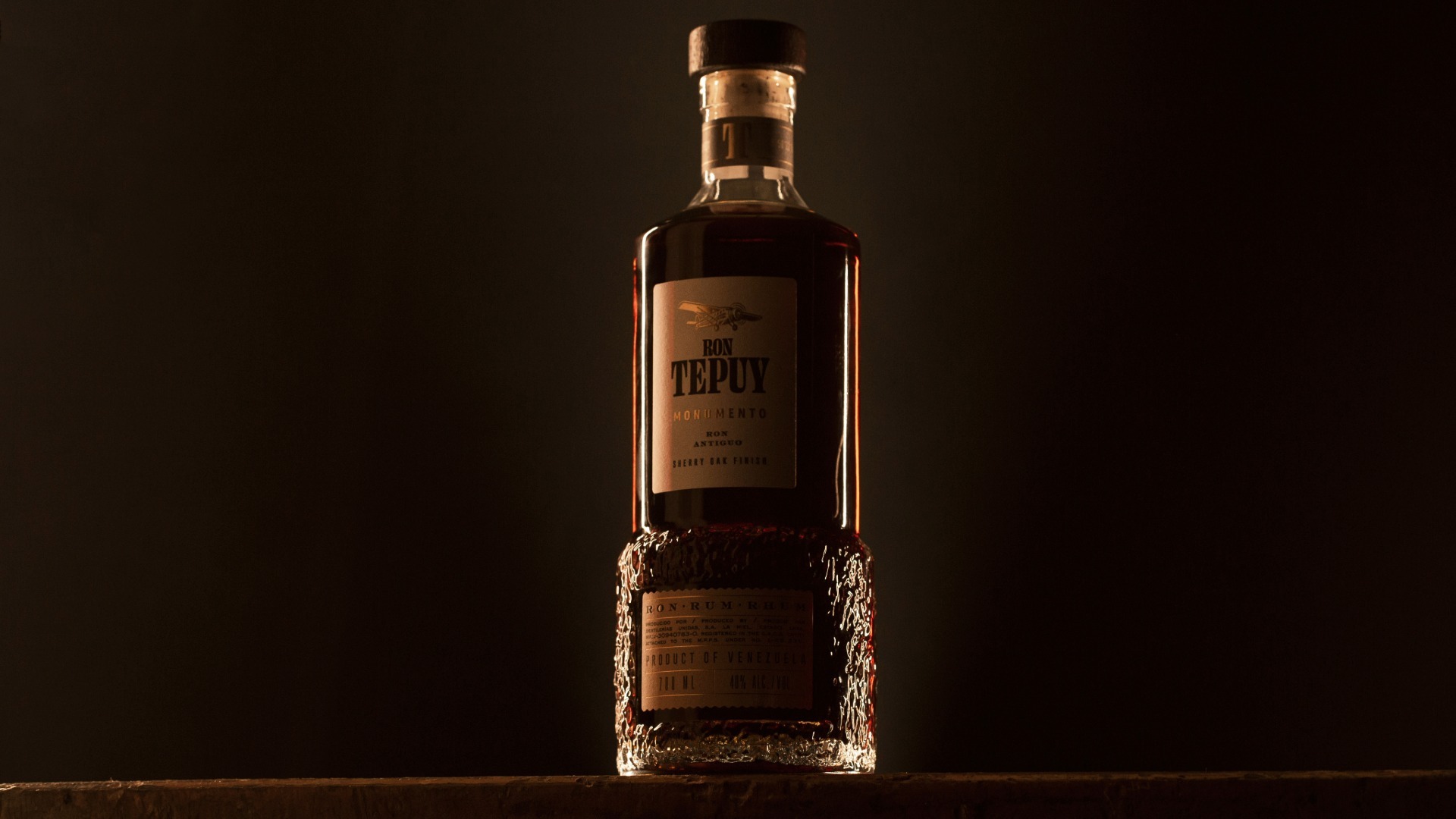 Ron Tepuy monumento venezuelský rum